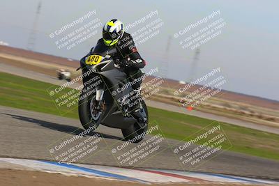 media/Feb-10-2023-TrackDaz (Fri) [[827c11d241]]/Club Racers/2pm (Wheelie Bump)/